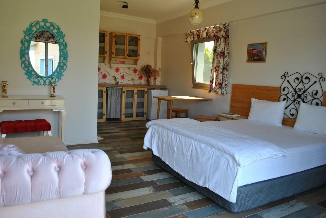 La Vida Otel Urla Eksteriør billede